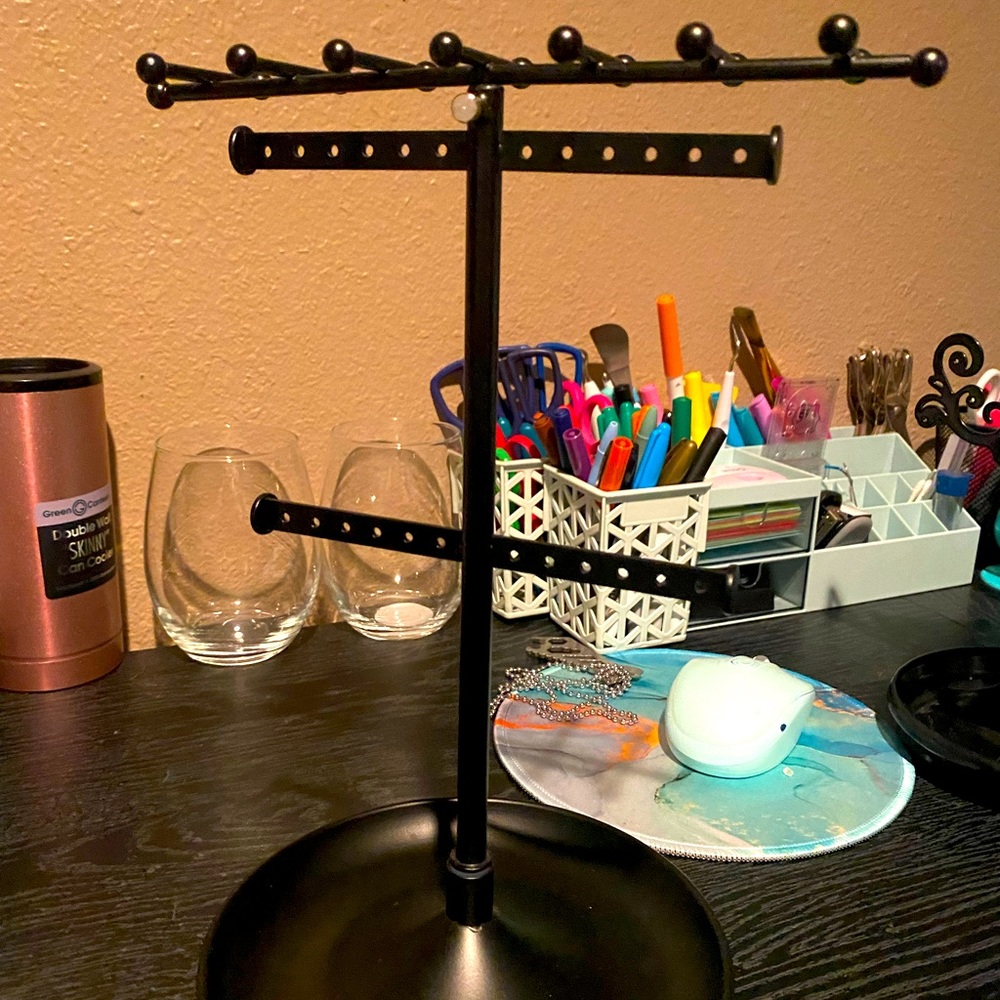 Necklace/Earring Holders (2pcs)